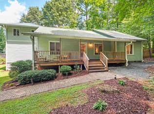 2028 Link Rd, Chapel Hill, NC 27516