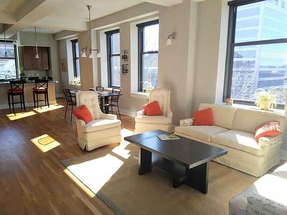 2nd image of 531 S Gay St APT 503