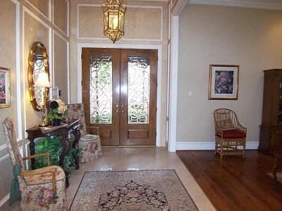 1st image of 500 Bridlewood Ct