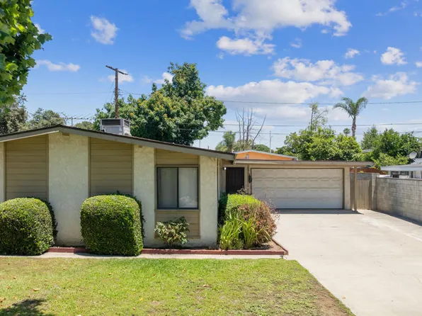 230 N Twintree Ave, Azusa, CA 91702