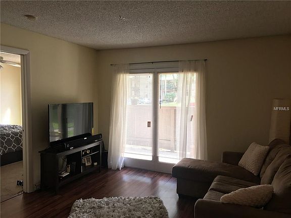 4th image of 238 Afton Sq Unit 104