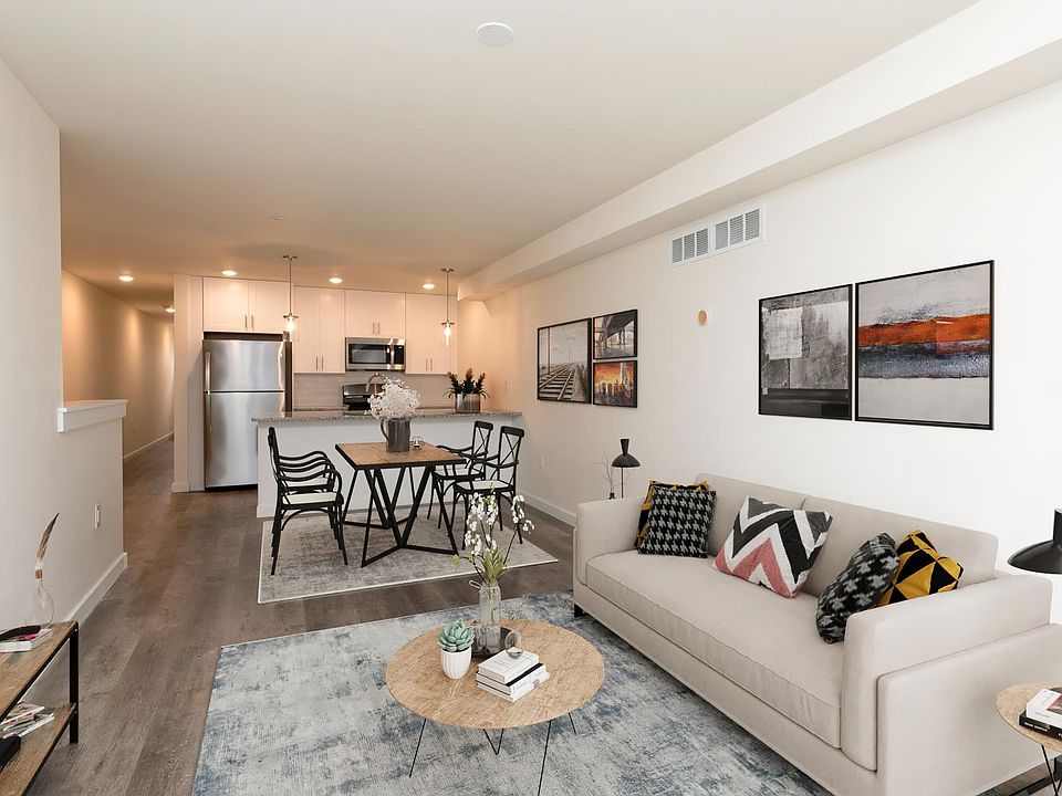 1st image of 1500 N Randolph St #10B