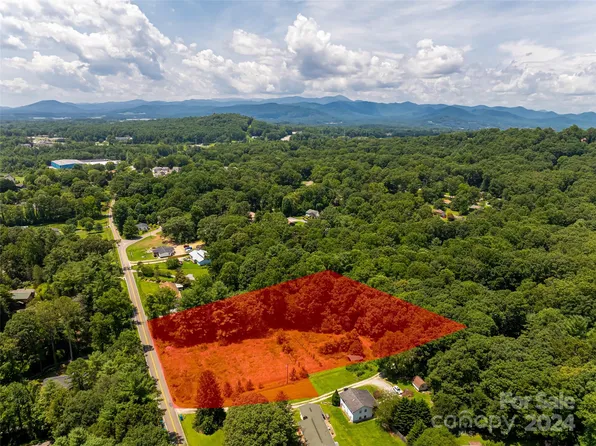 219 Christ School Rd, Arden, NC 28704