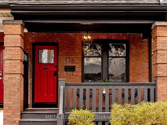 3rd image of 176 Gainsborough Rd