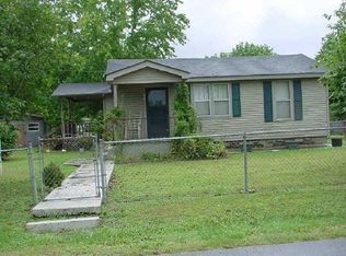 107 E Market St, Decherd, TN 37324