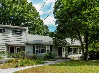 5 S Mountain Rd, Brookfield, CT 06804