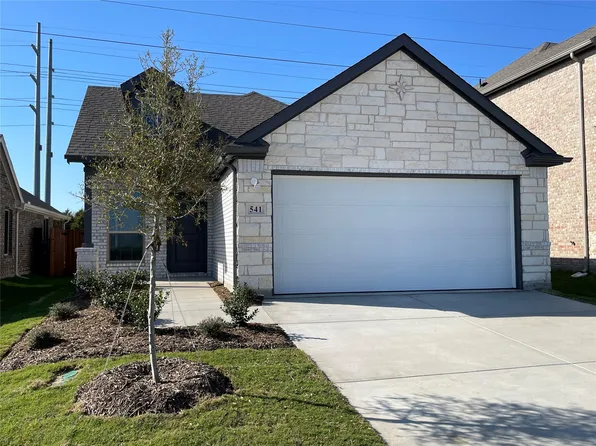 541 Epiphany Ln, Lavon, TX 75166