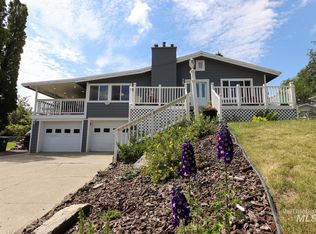 1279 Highland Dr, Moscow, ID 83843