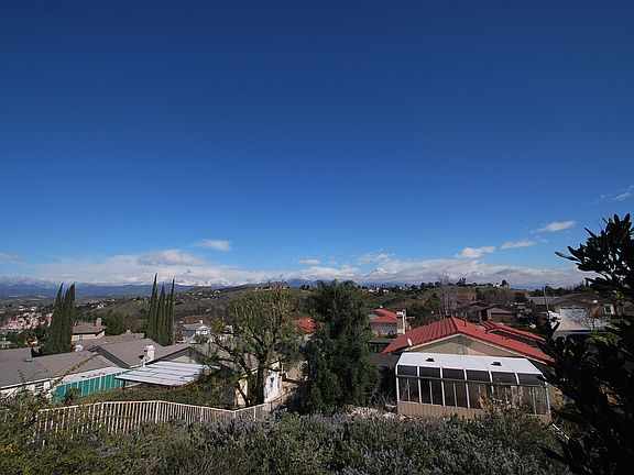 3rd image of 24315 Northview Pl
