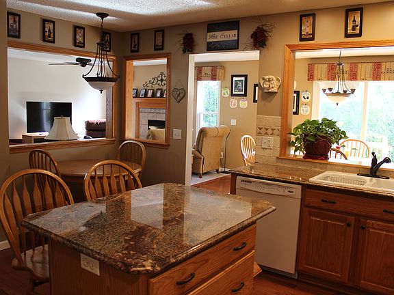 4th image of 5430 Village Station Cir