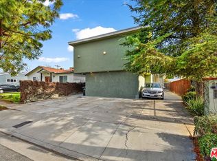 5869 Dauphin St, Los Angeles, CA 90034