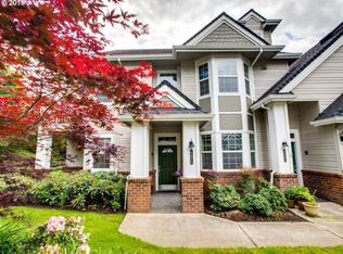 6575 Summerlinn Way, West Linn, OR 97068