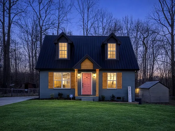 818 Shelton Cir, Clarksville, TN 37042