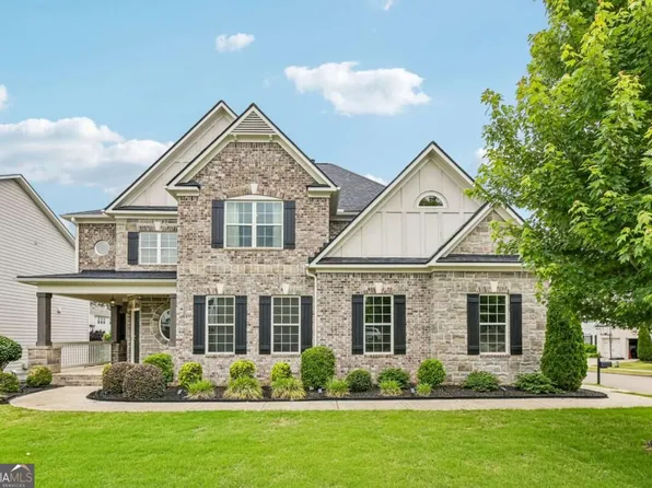 129 Edinburgh Dr, Canton, GA 30115