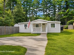 42 Sarette Rd, Goffstown, NH 03045