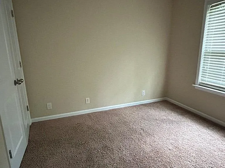 208 Woodland Cir — Photo 11