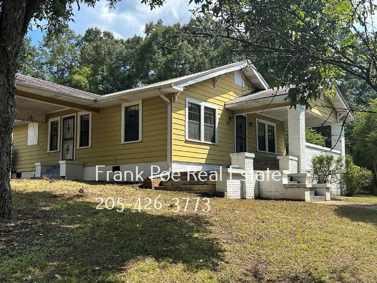 3 bed, 1.0 bath, 1600 sqft, $1,095 — Photo 2