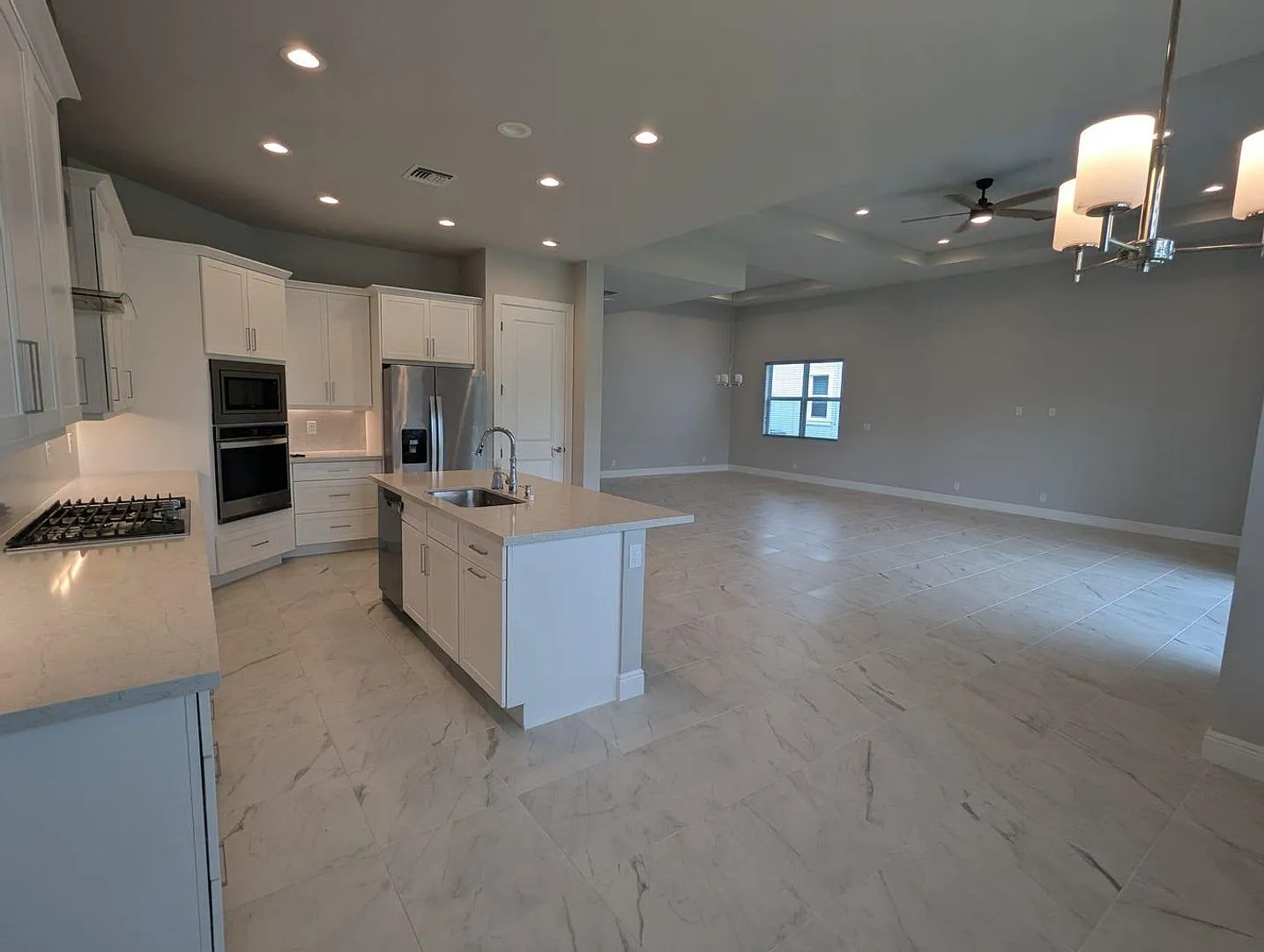 9292 Crestview Circle, Palm Beach Gardens, FL 33412 — Photo 1