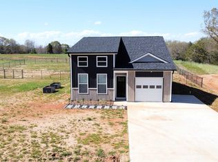 3258 Henry Cash Rd, Chesnee, SC 29323