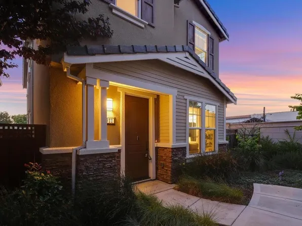 922 Holly Pl, East Palo Alto, CA 94303