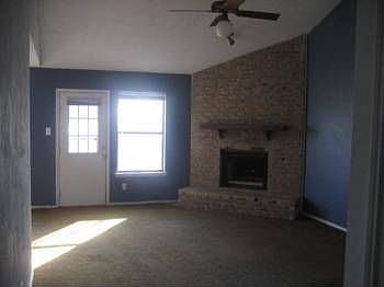 1st image of 545 Clover Dr