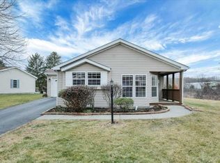 7 Biscayne Blvd, Poughkeepsie, NY 12603