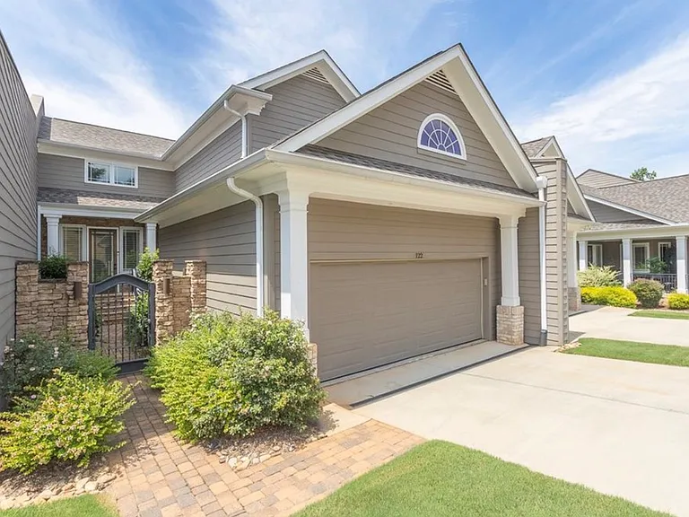 122 Regatta Dr — Photo 26