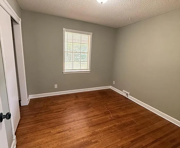 1724 Rockdale Ave — Photo 15