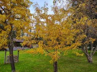 11936 Upper Applegate Rd, Jacksonville, OR 97530