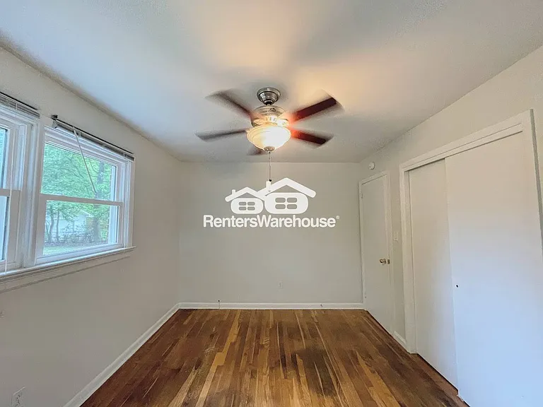 531 Pagewood Dr — Photo 18