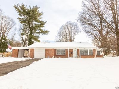 4 Alhambra Ct, Swansea, IL, 62226