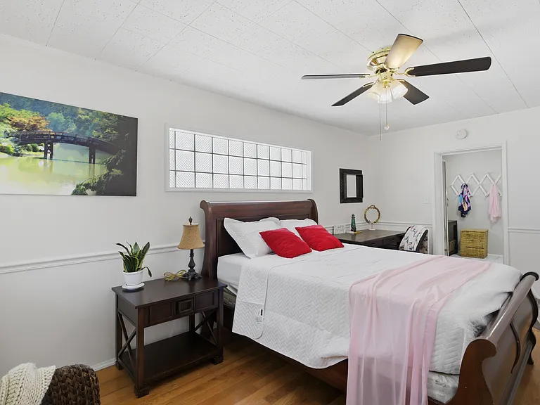 Timothy Ln — Photo 14