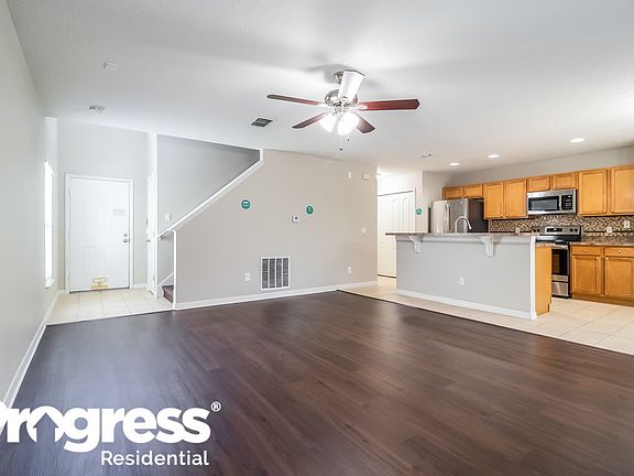 5th image of 1948 Portcastle Cir