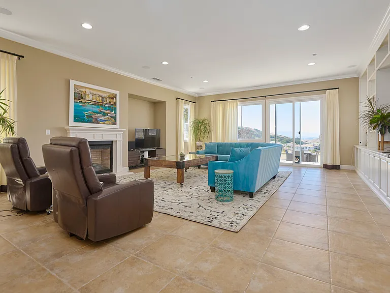 3272 Ashbourne Cir — Photo 12