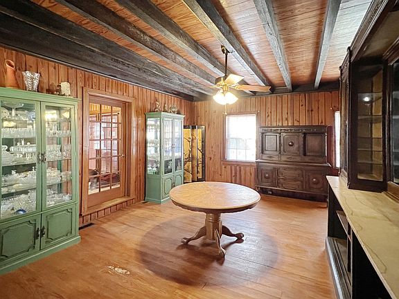 3rd image of 14656 Atomic Rd