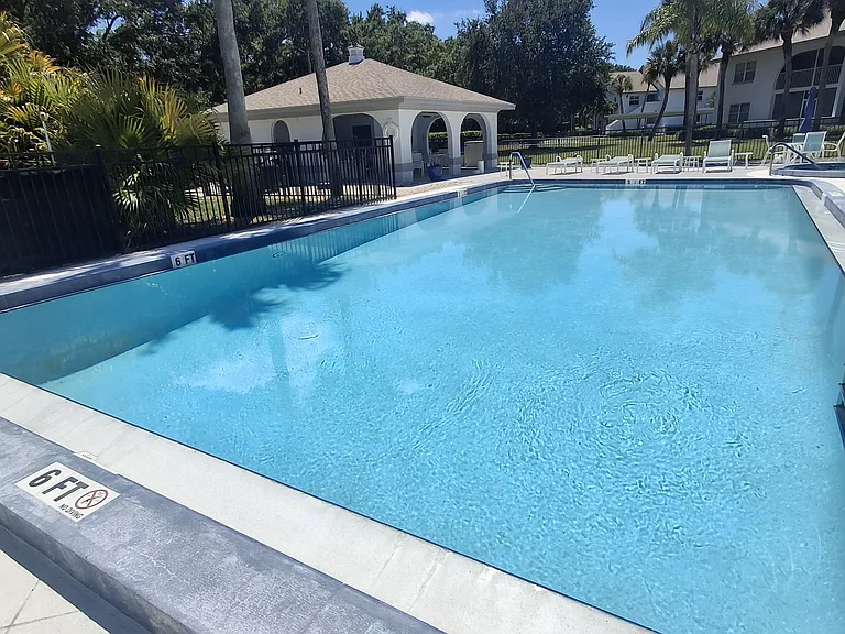 3203 Landmark Dr #2205 — Photo 2