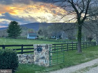 521 Dearing Rd, Huntly, VA 22640