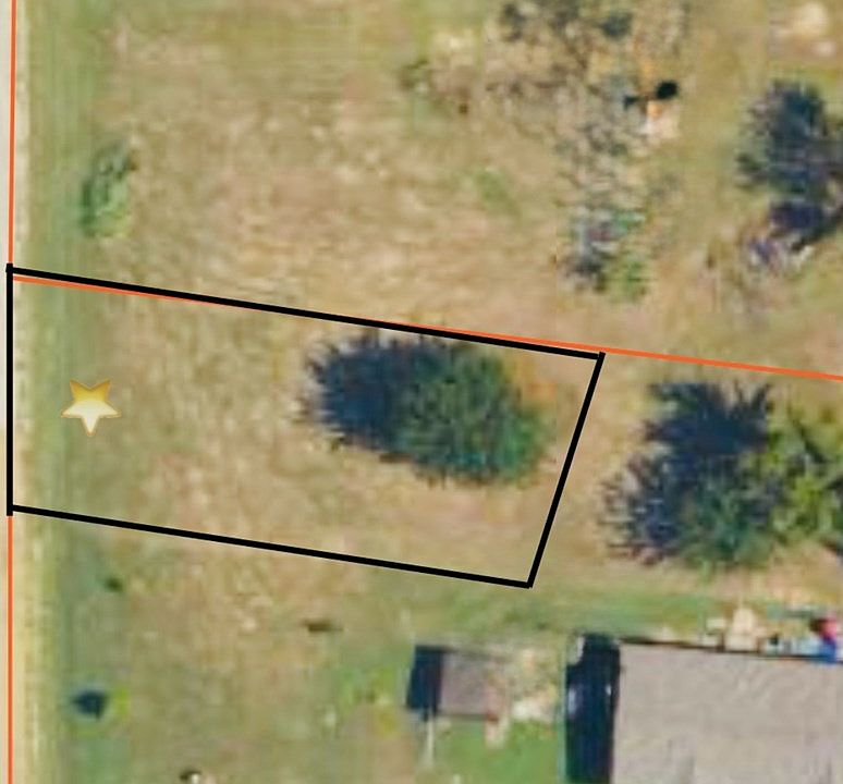 2nd image of 112 Stephens Dr