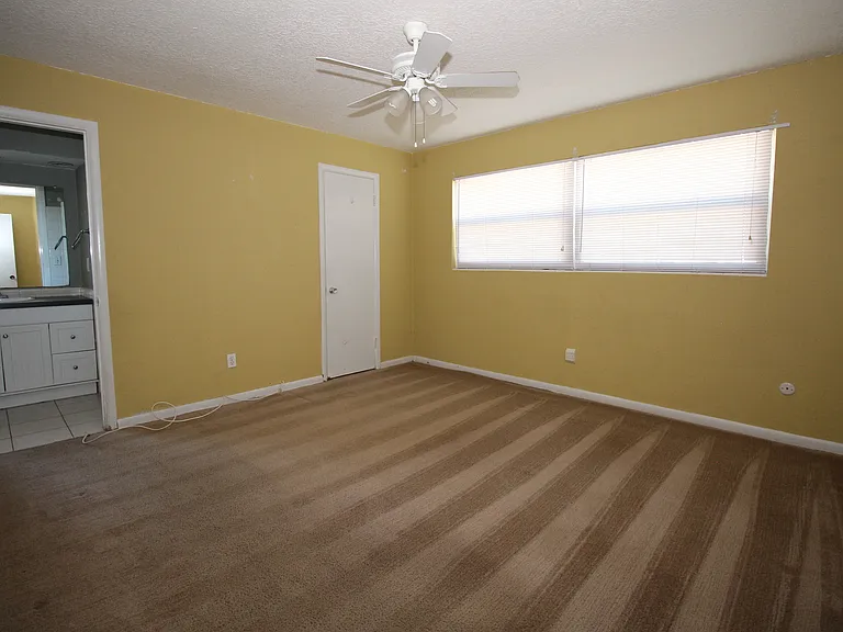 1309 Viewtop Dr — Photo 11