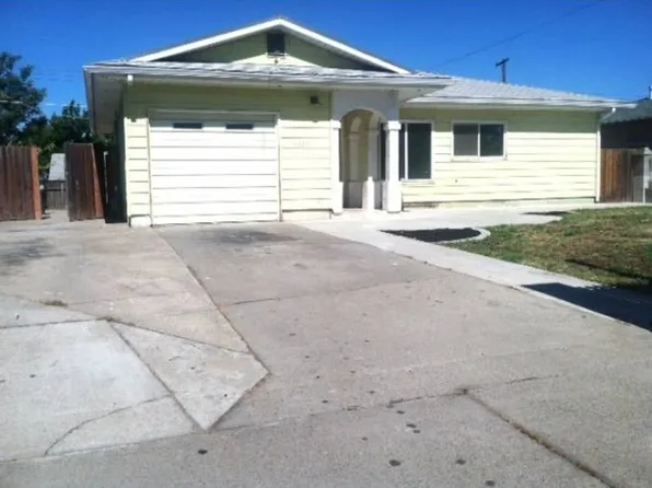 5625 Layton Dr, North Highlands, CA 95660