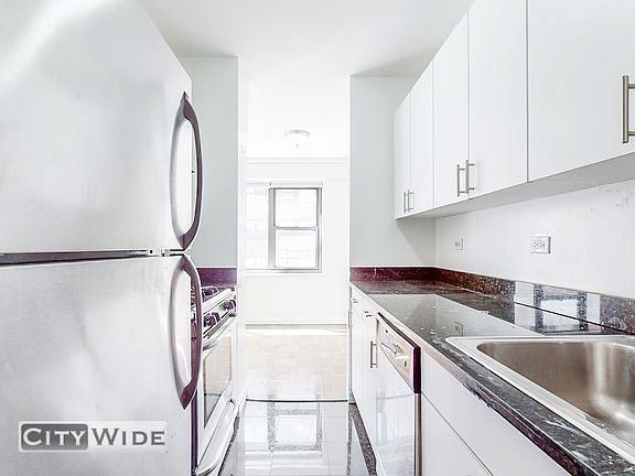 4th image of 405 E 56th St #6S