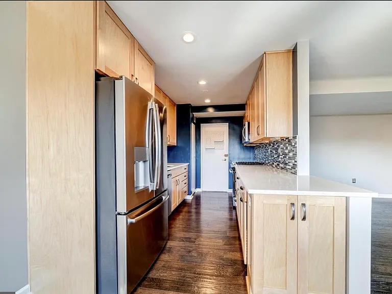 1830 Columbia Pike #602 — Photo 10
