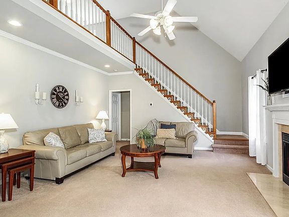 3rd image of 5604 Scottish Hills Dr