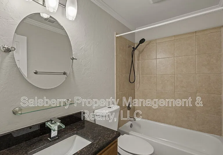 8015 Ederville Cir — Photo 16