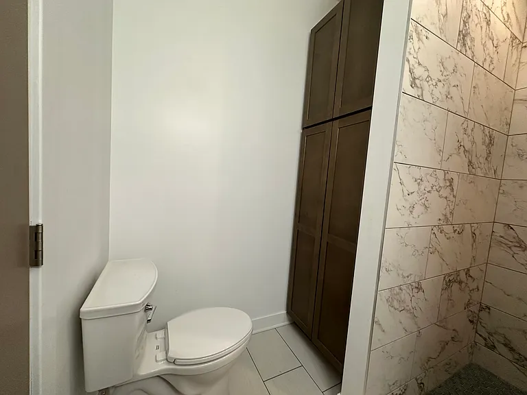 242 E 2nd St #1 — Photo 13