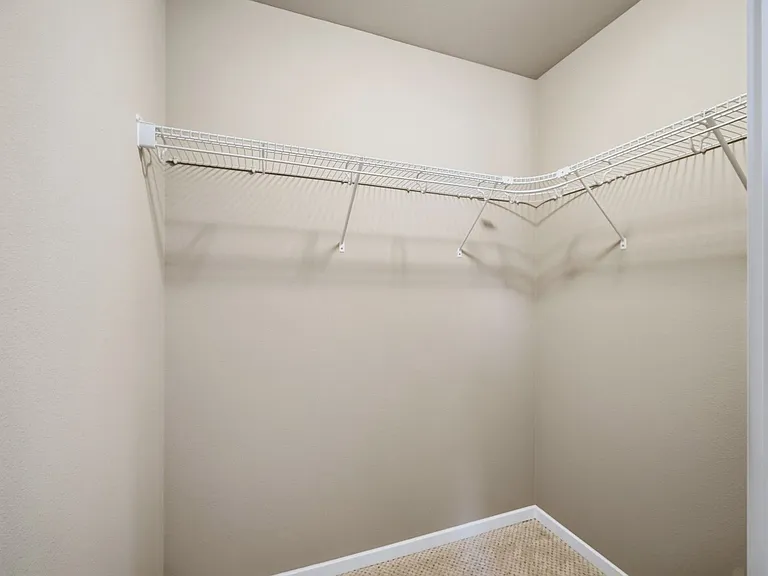 20119 E Glenbrook Ave — Photo 28