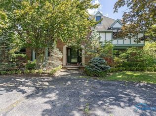 3016 Avatar Ct, Toledo, OH 43615