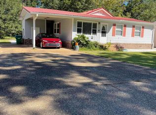 3525 Sherlawn Dr, Moss Point, MS 39563