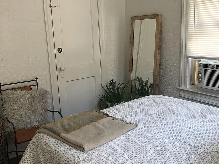 1416 S Lorenzo Ave #4 — Photo 7