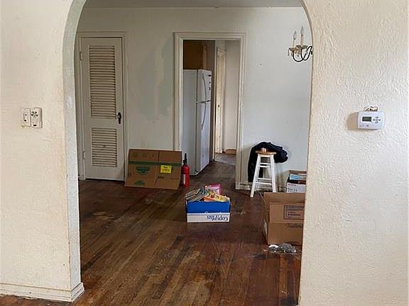 3rd image of 53 Winnet Dr